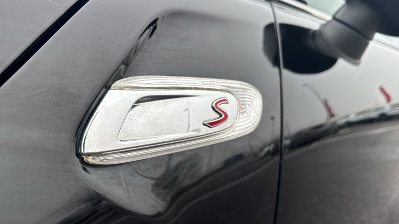 MINI Convertible 2.0 Cooper S Exclusive II 2dr Auto Petrol Convertible